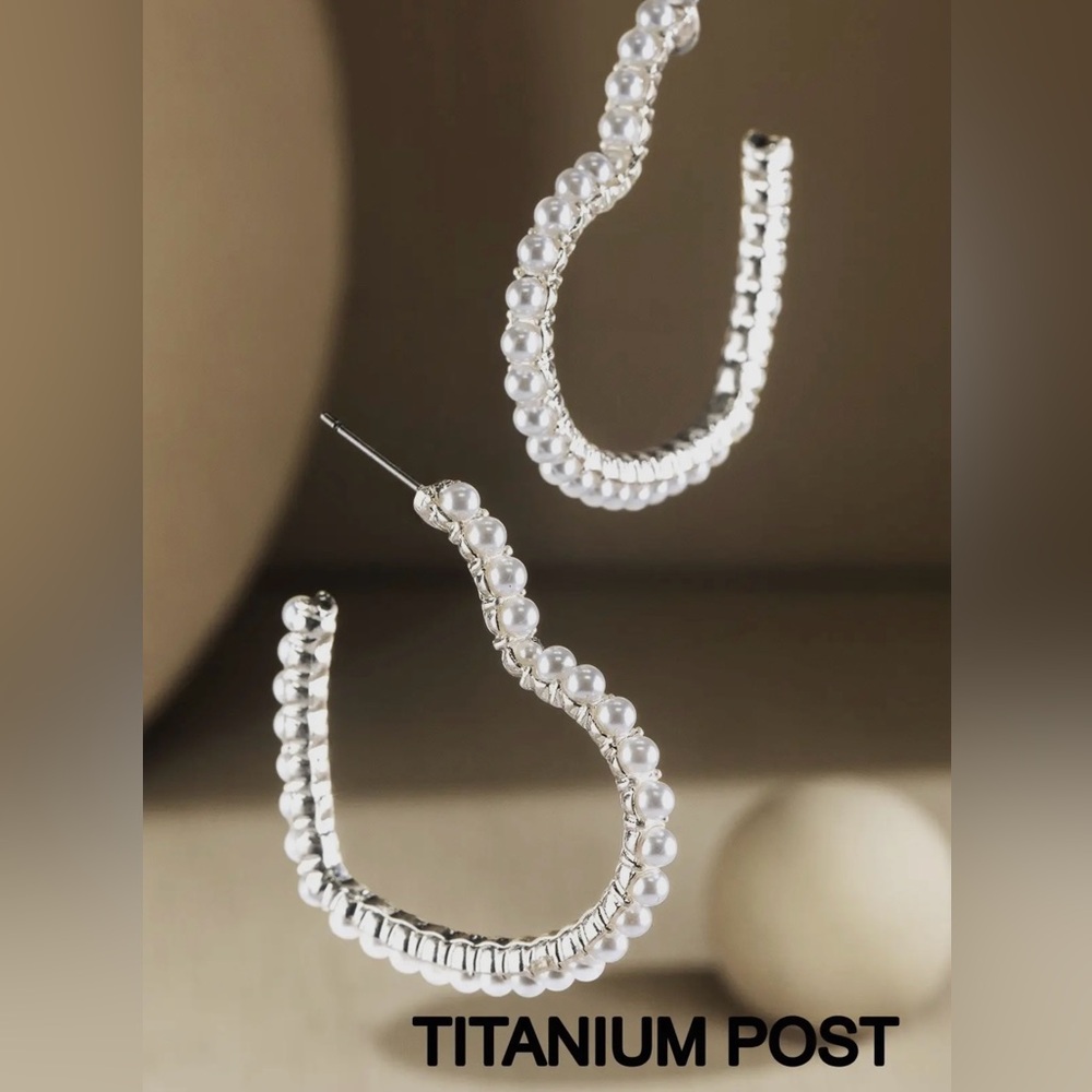 Heart Elegant Silver Pearl Hoop Earrings NWT